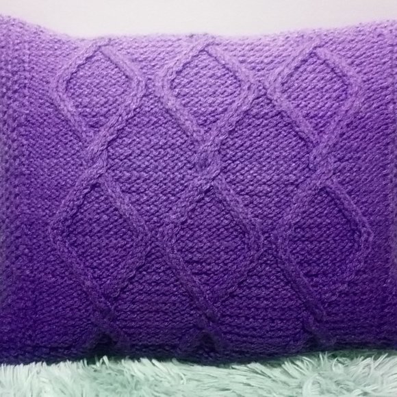 Hand Crafted Knit Throw Pillow Purple Cable Hand Painted Resin Buttons D… - Picture 12 of 12